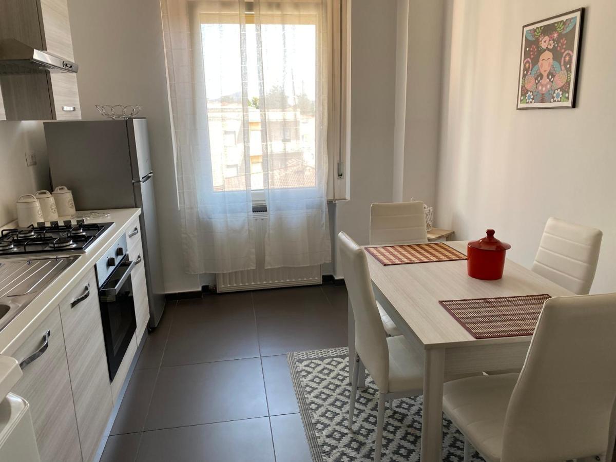 Seaside Apartments Casa Carla E Casa Andrea ออลเบีย ภายนอก รูปภาพ